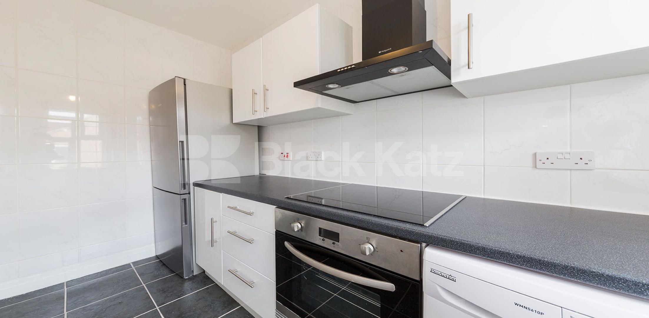 			New Instruction!, Studio Apartment, 1 bath, 1 reception Flat			 Chestnut Court, Middle Lane, Crouch End / Hornsey